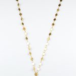 Collier plat doré avec pendentif lettre personnalisable