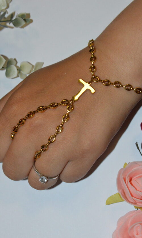 Bracelet passe-main doré avec lettre personnalisable